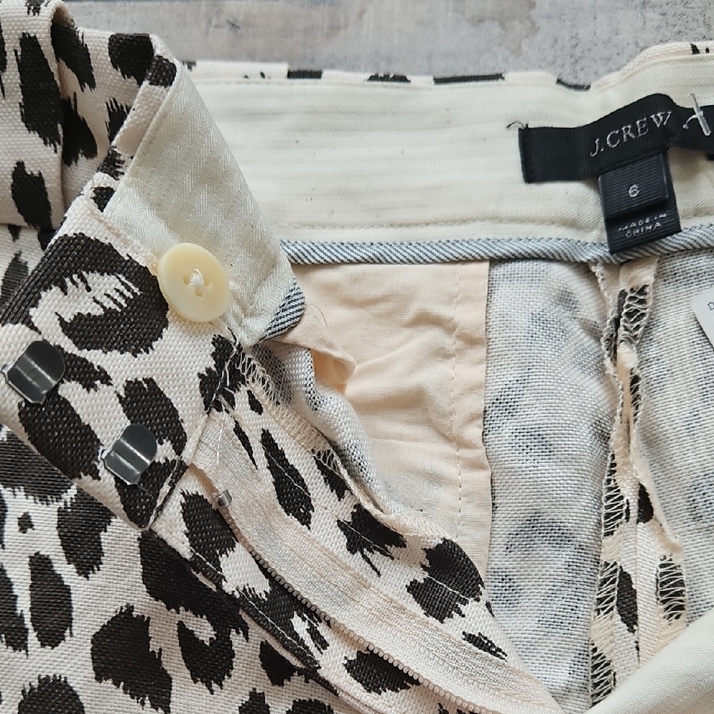 NWT J. Crew Ecru and Brown Flat Front Shorts Leopard Print - Picture 2 of 9
